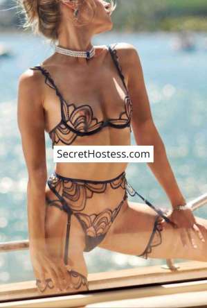 Lucy, Agency 35 year old Escort in Paris