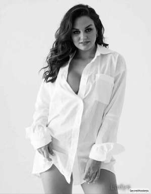 Escort model Daniee, Cleveland 35 year old Escort in Cleveland OH