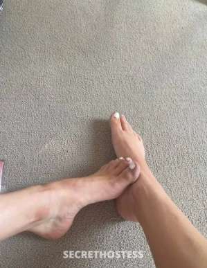 29 year old European Escort in Buffalo NY PAYMENT IN PERSON. EUROPEAN SEXY RED HEAD Nuru massage .