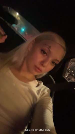 most desired blonde 20 year old Escort in Long Beach CA