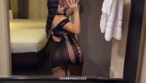 pretty petite mamii 25 year old Escort in Fresno CA