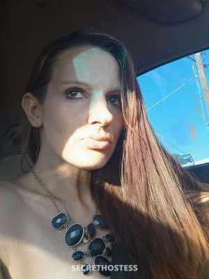 Incall till check out at 11am 34 year old Escort in Merced CA
