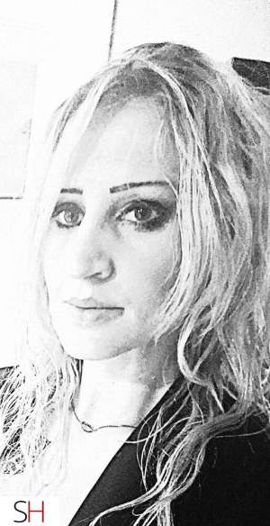 35Yrs Old Escort 162CM Tall City of Edmonton Image - 1