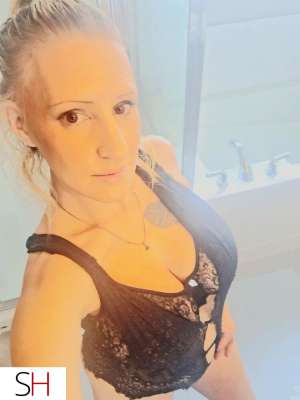 35Yrs Old Escort 162CM Tall City of Edmonton Image - 5