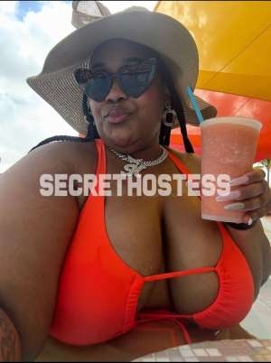 Curvy Muse KeeKee Soft curves, elegance, and unforgettable 28 year old Escort in Atlanta GA