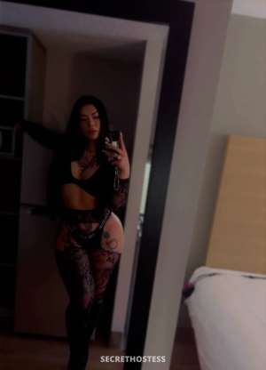 24 year old Hispanic Escort in Red Deer 