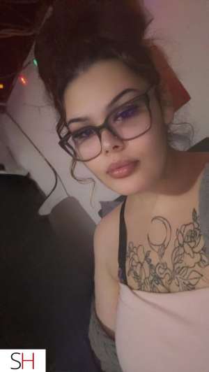 Young tight bbw ready to satisfy your desires 23 year old Escort in Winnipeg