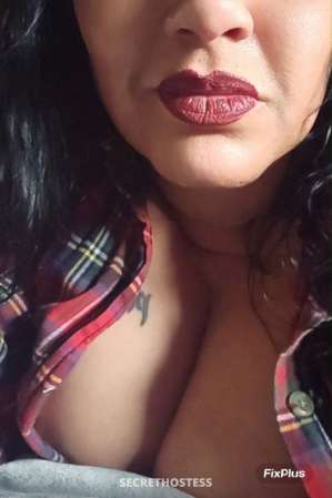 '' treat yourself 34 year old Escort in Minot ND