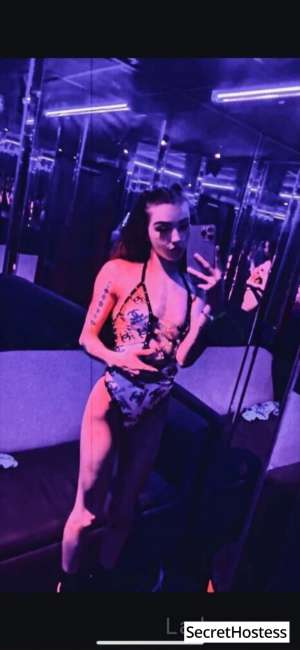 Escort model IOTA, Milwaukee 21 year old Escort in Milwaukee WI