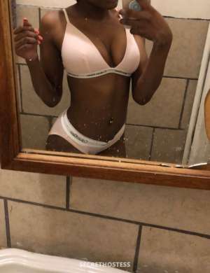 22Yrs Old Escort Chicago IL Image - 1