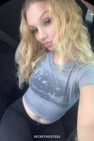 Just seeing whos around 24 year old Escort in Gainesville FL