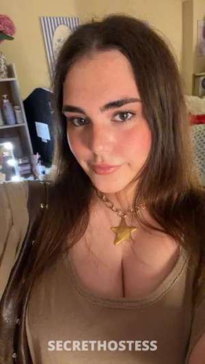 26 year old Escort in Chicago Falls IL I am available