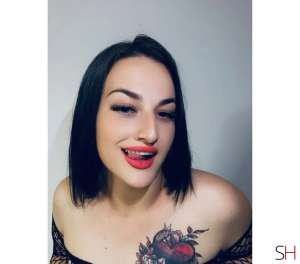 24 year old Latino Escort in Leicester Hi I’m Iris now in town🥰, Independent