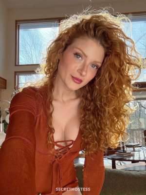 Hi! I'm Jayvena, your friendly, highly caffeinated 35 year old Escort in Oakland / East Bay CA