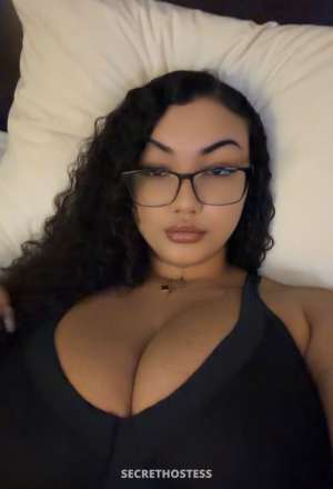 New to town your fav girl is here to please you're 23 year old Escort in Youngstown OH