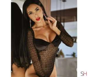 27 year old Latino Escort in Manchester New girl in town The best without a hurry very partying, 