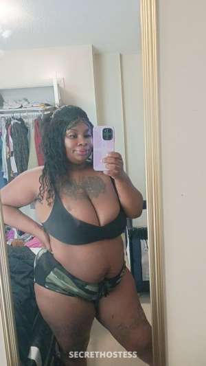 early bird specials available 28 year old Escort in Knoxville TN