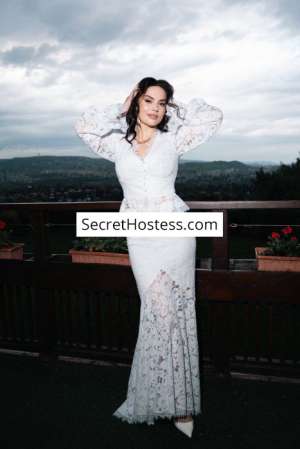 27 year old Caucasian Escort in Budapest Adelina Bella, Independent