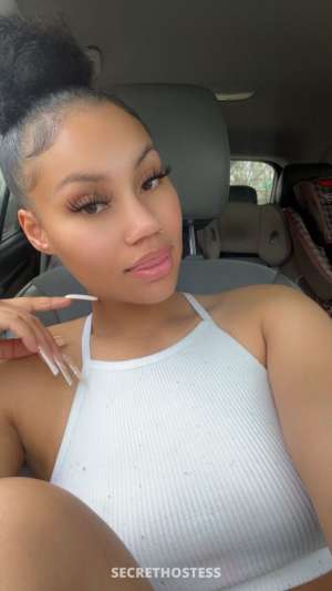 24 year old Escort in Wichita KS Yall favorite lightskin is back