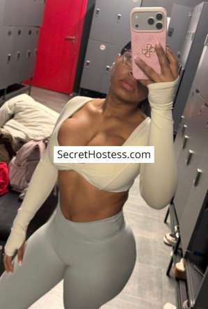 19 year old Latin Escort in Berlin Bella, Agency