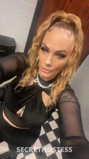 43 year old Escort in Making Dreams come true/here for theweekend