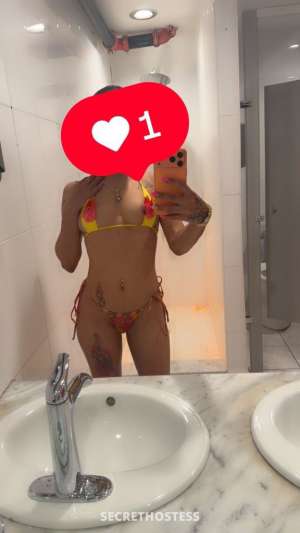 Happy sunday 22 year old Escort in Queens NY