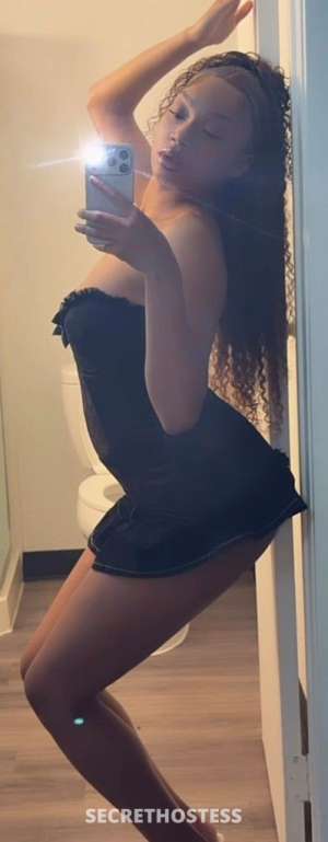 light skin lil pretty thick bitch 20 year old Escort in Modesto CA