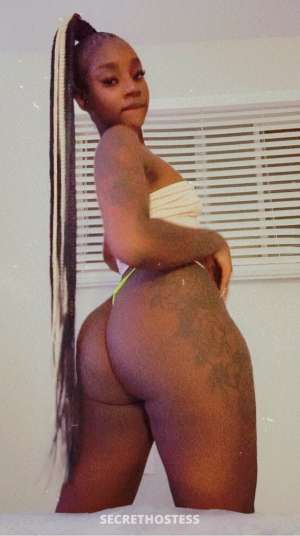 Slim Thick Chocholate AVAILABLE NOW 22 year old Escort in Cincinnati OH