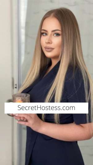 28 year old American Escort in Darwin Mancave