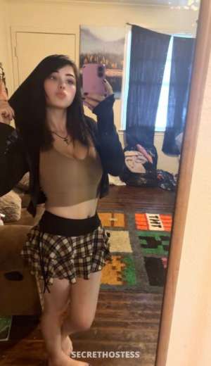28 year old Escort in Philadelphia PA Available sweet, classy, and unforgettable. I bring good 