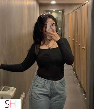 Sweet and sexy come taste me 24 year old Escort in Fraser Valley