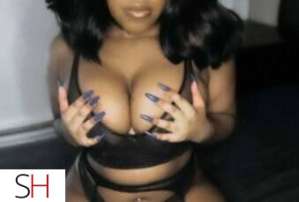 25 year old Escort in Niagara Region Mariah Lynn your dreamy chocolate DEEPTHROAT,SWEET GIRL
