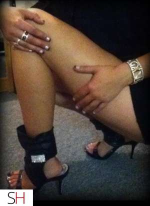 Sweet &amp; Sexy - Looking to satisfy you now 33 year old Escort in Winnipeg