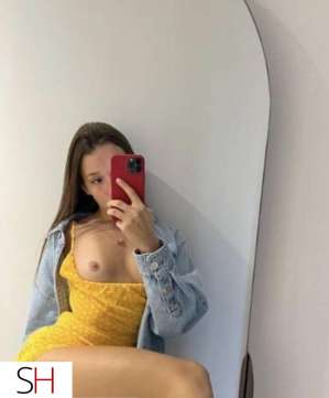 New Arrive 22 year old Escort in Oshawa