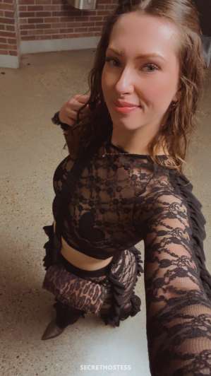 Escort 172CM Tall Minneapolis MN Image - 0