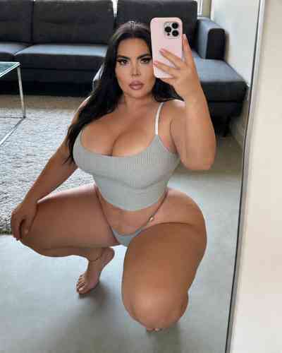 28 year old Escort in Zephyrhills FL ✨ ‪xxxx-xxx-xxx — Indulge in temptation with a 