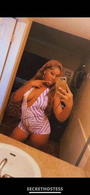 22Yrs Old Escort Long Beach CA Image - 1