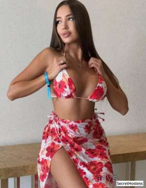 26 year old Italian Escort in Milan Escort model Luisa, Milan