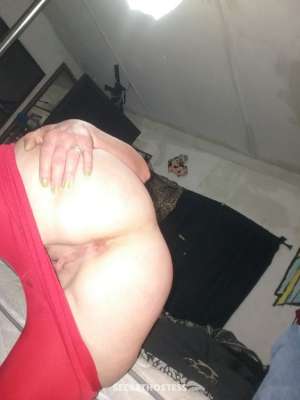 Blonde bombshell 38 year old Escort in Yuma AZ