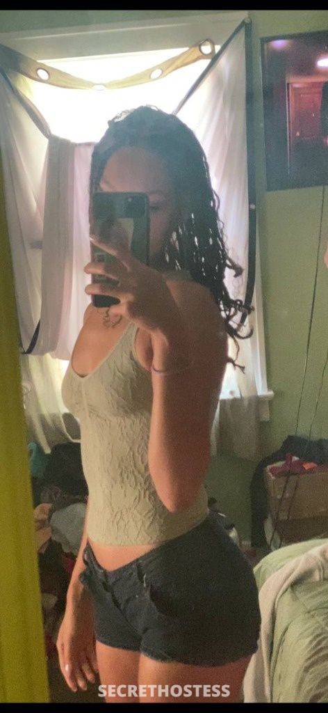 Dezzy 21Yrs Old Escort Port Huron MI Image - 4