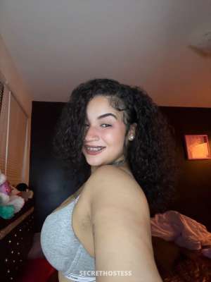 Thick &amp; petite 20 year top tier VIP PROVIDER 20 year old Escort in Peoria IL