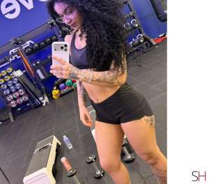 Vick Sweet Brazilian back in town🍓🍷, Independent 22 year old Escort in Luton