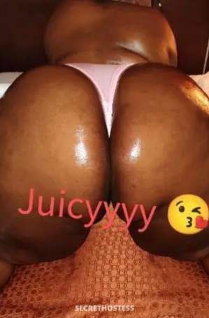 Juicyyyy 27 year old Escort in Winston-Salem NC