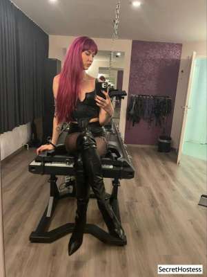Mistress yuna Italy