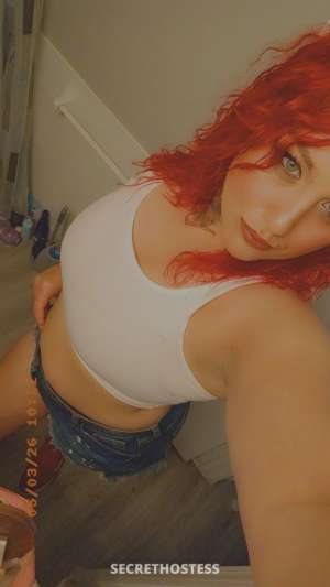 18 year old American Escort in Australia Real Deal Red Hair Hazel Eyes mixed Women Thick