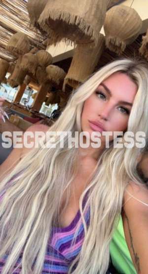Callie Texas Bombshell 24 year old Escort in Austin & San Antonio TX