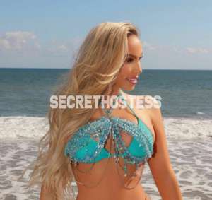 Courtney Lee Sexy Hot Blonde 32 year old Escort in Las Vegas NV