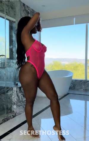 Your ebony empress Awaits 22 year old Escort in Sioux Falls SD