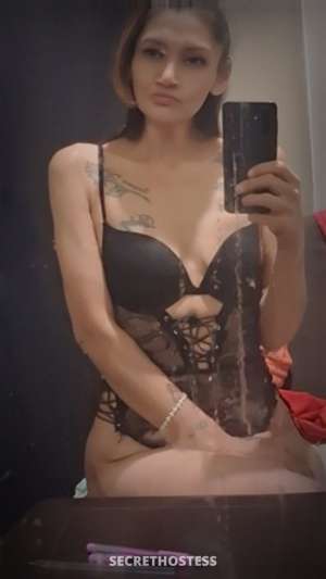 35 year old Escort in Buffalo NY 🌹 hmu for a 2 girl special .. also a. hhr duo out call 
