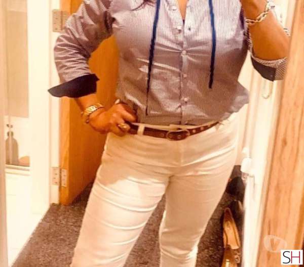 Victoria 52Yrs Old Escort Shannon Image - 2